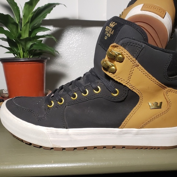Supra Vaider CW Black and tan skate shoes Supra Vaider CW Black and tan skate shoes